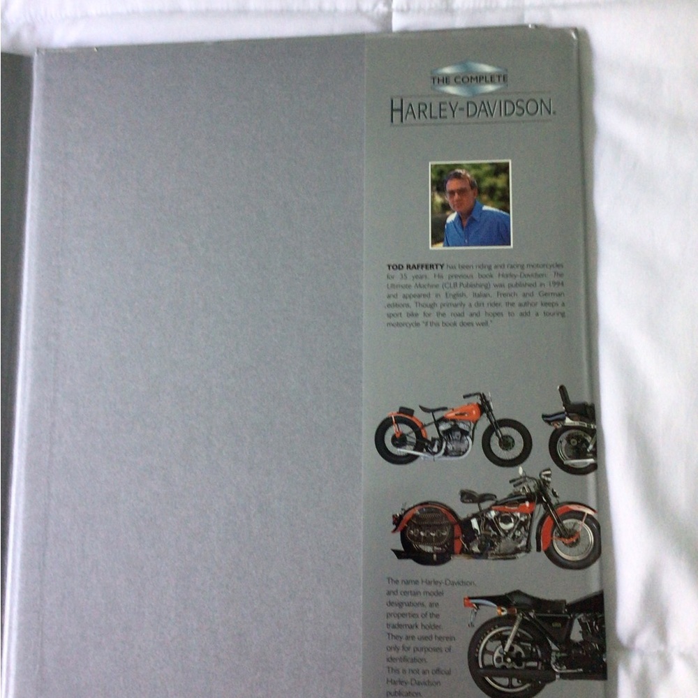 Book - Picture 4 of 4